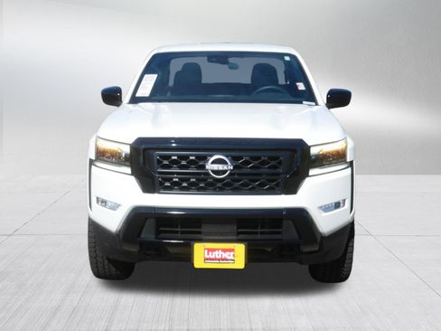 Used 2023 Nissan Frontier SV w/ Midnight Edition Package AWD/4WD image 2