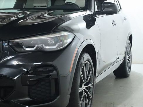 Used 2023 BMW X5 xDrive40i w/ M Sport Package AWD/4WD image 6