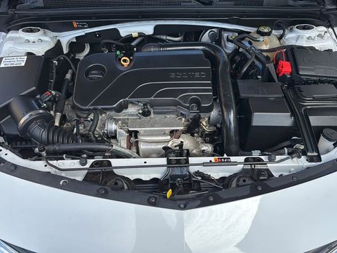 Used 2020 Chevrolet Malibu LS image 23