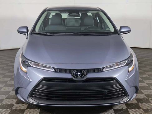 Used 2023 Toyota Corolla LE FWD image 8