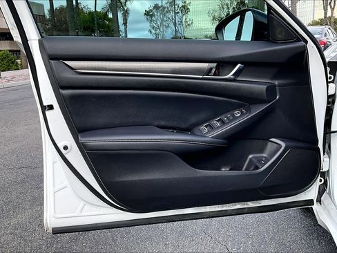 Used 2022 Honda Accord Sport image 20