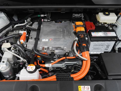 Certified 2026 Toyota bZ image 29