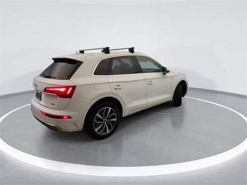 Used 2024 Audi Q5 2.0T Premium Plus image 4