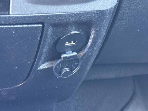 Used 2015 RAM 1500 Express image 29