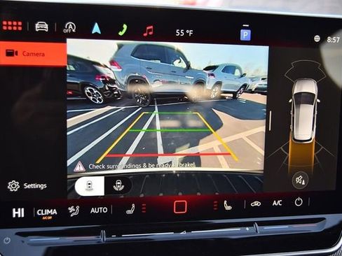 New 2026 Volkswagen GTI SE image 12