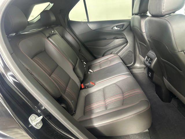 Used 2022 Chevrolet Equinox RS AWD/4WD image 21