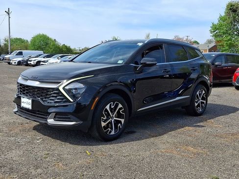 Certified 2023 Kia Sportage EX AWD/4WD image 3