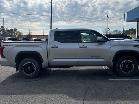 Used 2022 Toyota Tundra SR5 image 11