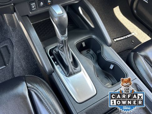 Used 2024 Nissan Frontier SL w/ Technology Package RWD image 26