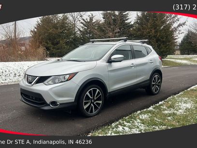 Used 2017 Nissan Rogue Sport SL w/ SL Premium Package