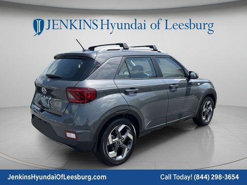 New 2026 Hyundai Venue SEL FWD image 5