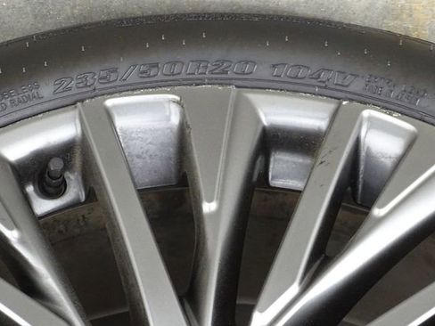 Used 2024 Lexus RZ 450e Premium image 43