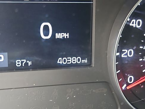 Used 2020 Kia Forte LXS FWD image 18