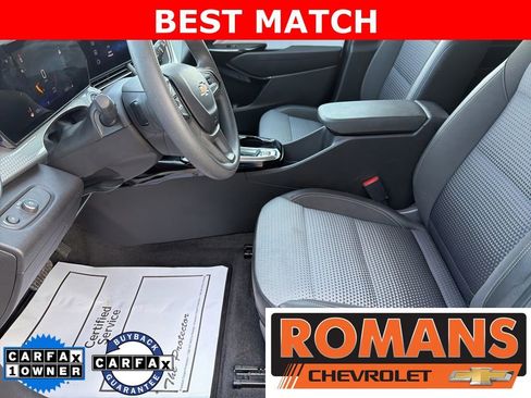 Used 2025 Chevrolet Trax LT image 12