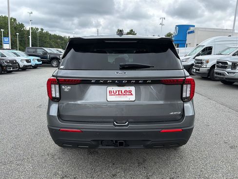 New 2026 Ford Explorer Active AWD/4WD image 28