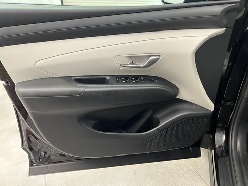 Used 2025 Hyundai Tucson SEL FWD image 14