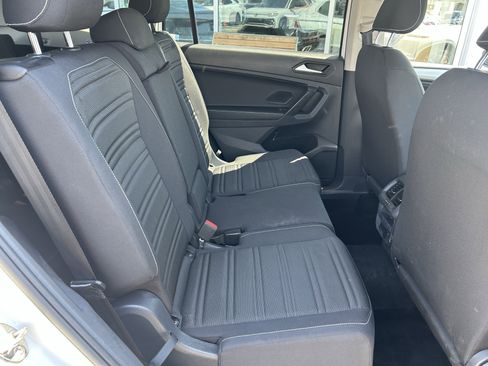 Certified 2022 Volkswagen Tiguan S image 24