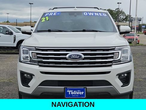 Used 2021 Ford Expedition XLT RWD image 3