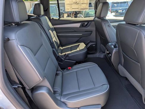 New 2026 Buick Enclave Preferred w/ Power Package image 8