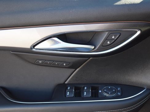 Used 2024 Buick Envision Sport Touring image 21