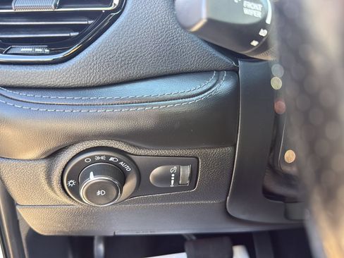 Used 2021 Dodge Durango GT AWD/4WD image 17