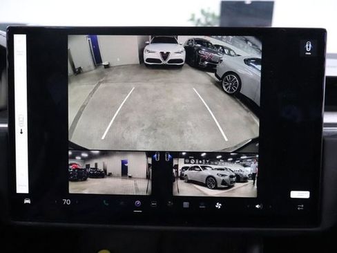 Used 2023 Tesla Model X AWD/4WD image 16
