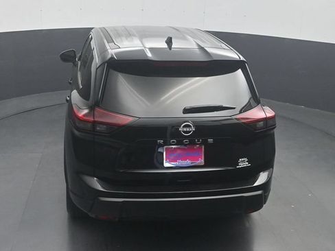 Used 2026 Nissan Rogue SV FWD image 23