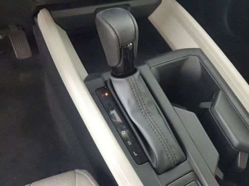 Used 2023 Honda Accord EX image 18