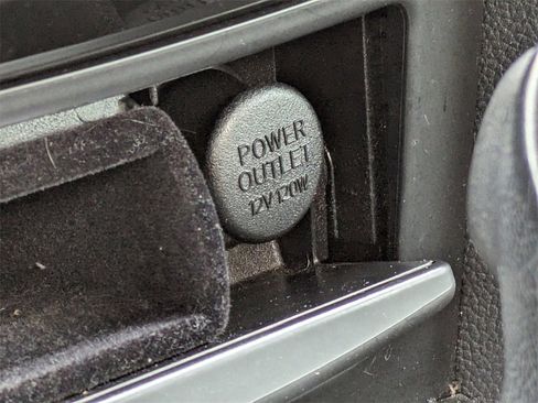 Used 2017 INFINITI QX70 Base w/ Premium Package image 24