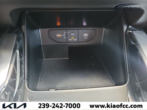 New 2026 Kia Sorento LX FWD image 27