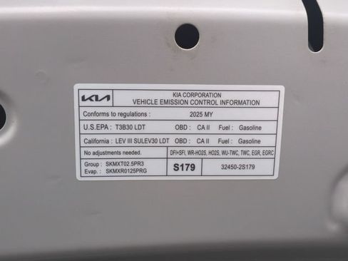 Certified 2025 Kia Sportage X-Line w/ Premium Package AWD/4WD image 34