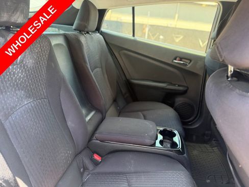 Used 2018 Toyota Prius Prime Plus w/ Carpet Mat Package FWD image 10