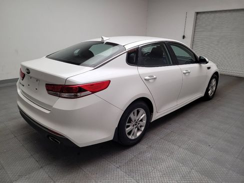 Used 2016 Kia Optima LX image 9