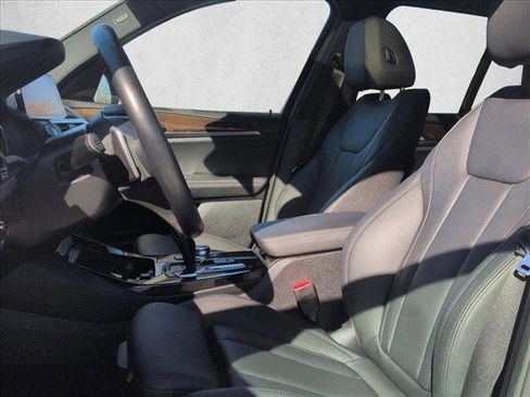 Used 2021 BMW X3 xDrive30i w/ Convenience Package image 17