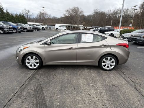 Used 2013 Hyundai Elantra Limited w/ Technology Pkg image 5