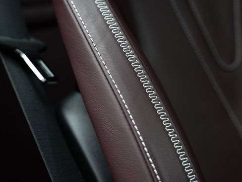 Used 2018 McLaren 720S Performance image 25