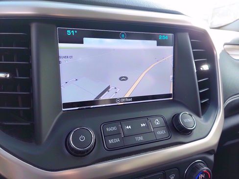 Used 2017 GMC Acadia Denali w/ Technology Package AWD/4WD image 17