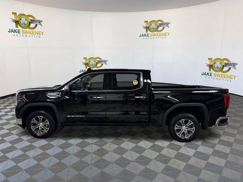 Used 2024 GMC Sierra 1500 SLT image 6