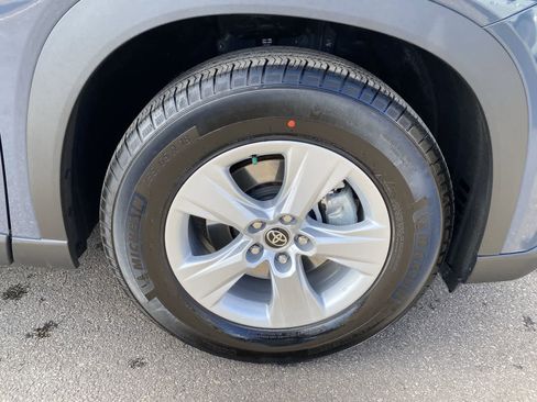 Certified 2026 Toyota Grand Highlander LE image 19