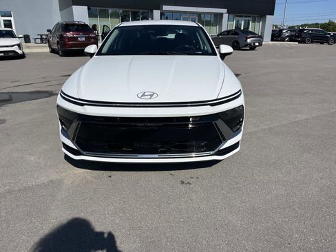 Used 2025 Hyundai Sonata SEL FWD image 8