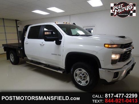 Used 2024 Chevrolet Silverado 2500 LT w/ Convenience Package AWD/4WD image 1