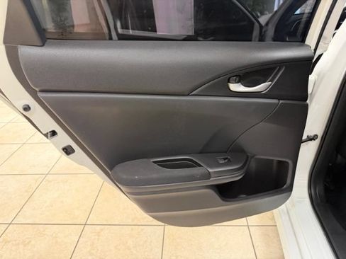 Used 2021 Honda Civic EX image 16