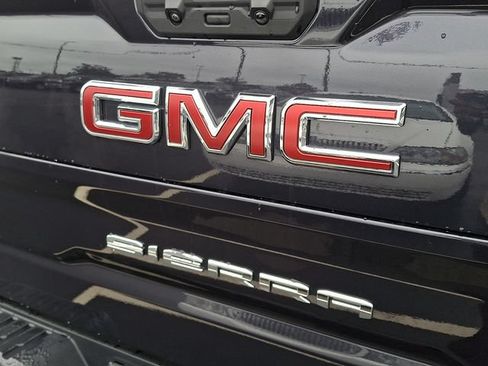 Used 2026 GMC Sierra 1500 SLT w/ SLT Premium Plus Package AWD/4WD image 27