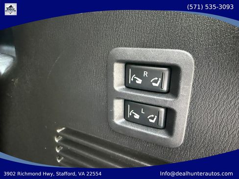 Used 2012 INFINITI QX56 4WD w/ Deluxe Touring Pkg image 17