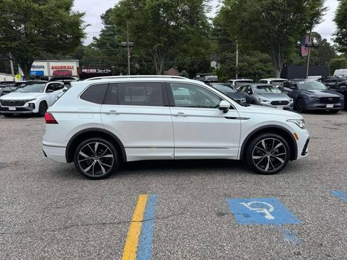 Used 2023 Volkswagen Tiguan SEL R-Line AWD/4WD image 9