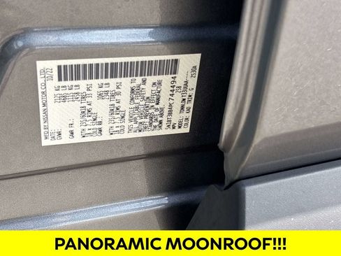 Used 2023 Nissan Rogue SV w/ SV Premium Package AWD/4WD image 30