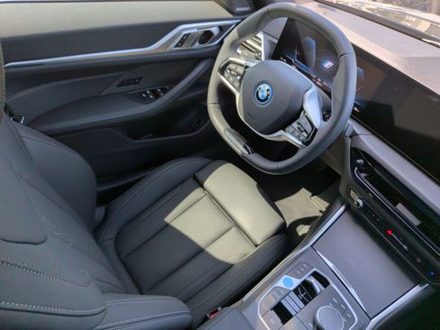 Used 2025 BMW i4 xDrive40i w/ Parking Assistance Package AWD/4WD image 36