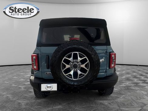 Used 2022 Ford Bronco Badlands image 4