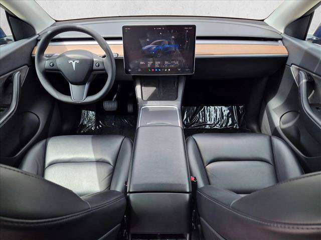 Used 2022 Tesla Model Y Long Range AWD/4WD image 17