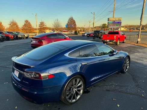 Used 2019 Tesla Model S Standard Range image 5